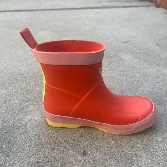 Hunter Kids Boots in Orange and Pink - Picture 5 of 7
